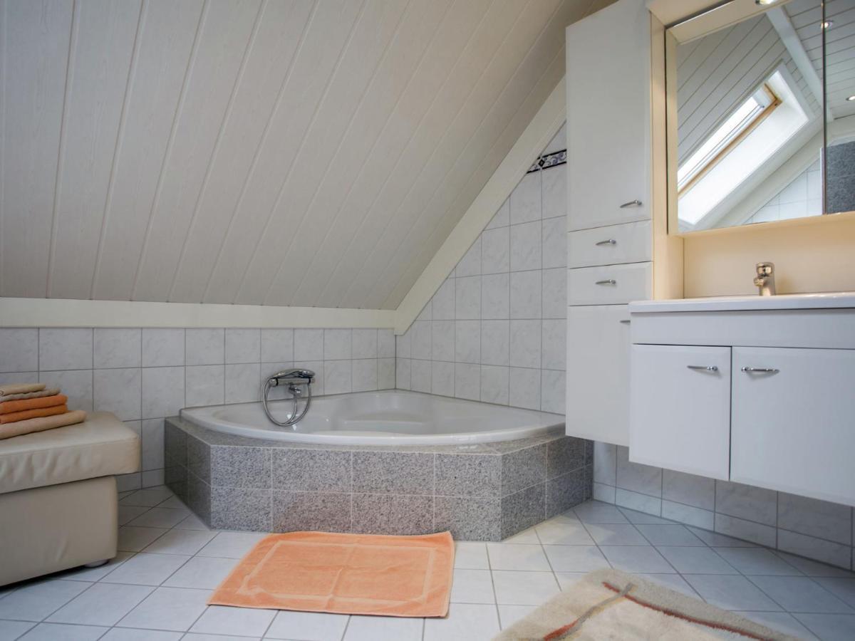 Boutique Apartment In Ritthem With Terrace Zewnętrze zdjęcie